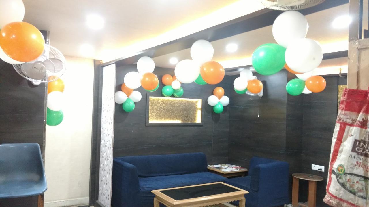 City Hotel Prayagraj Extérieur photo