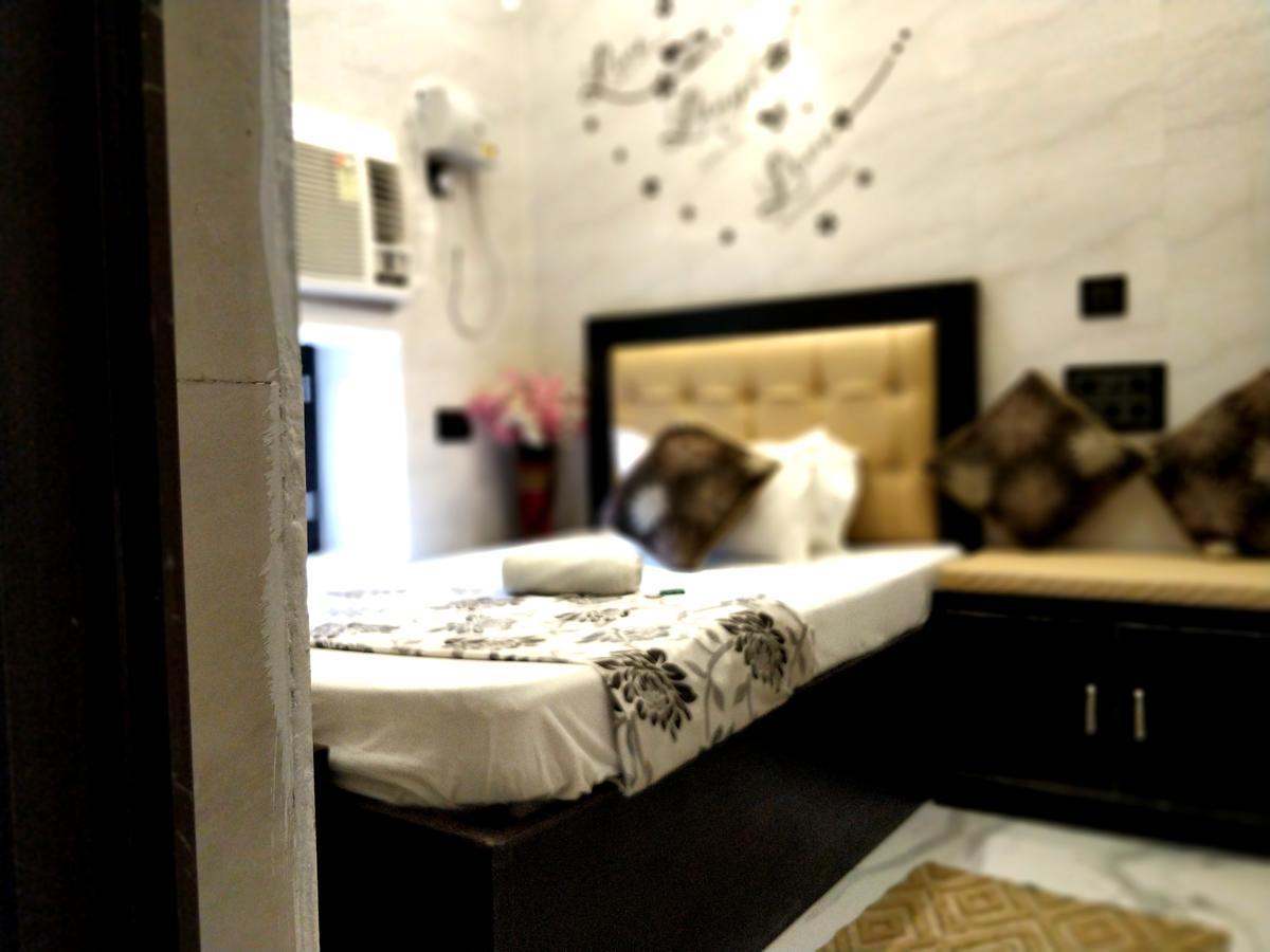 City Hotel Prayagraj Extérieur photo