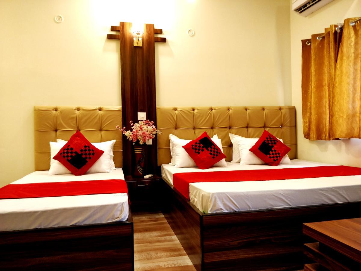 City Hotel Prayagraj Extérieur photo