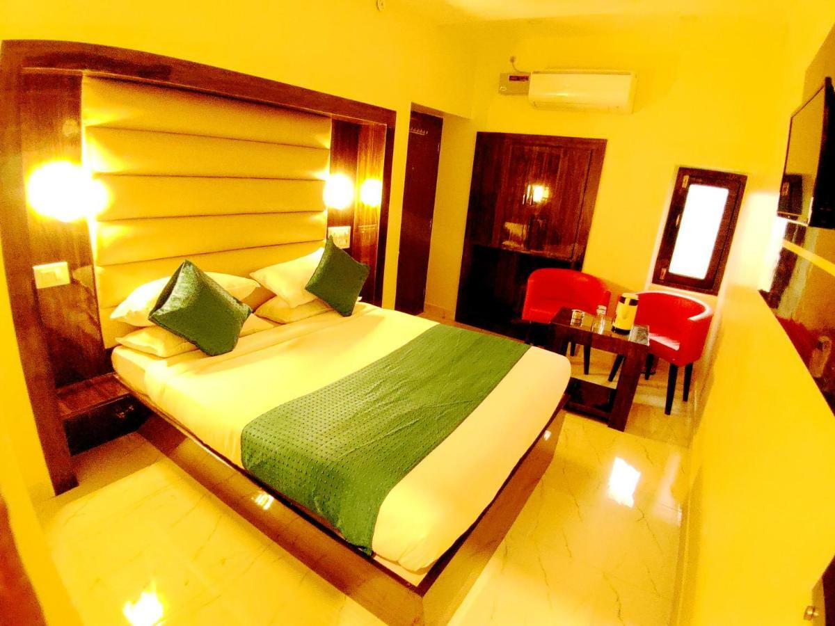 City Hotel Prayagraj Extérieur photo