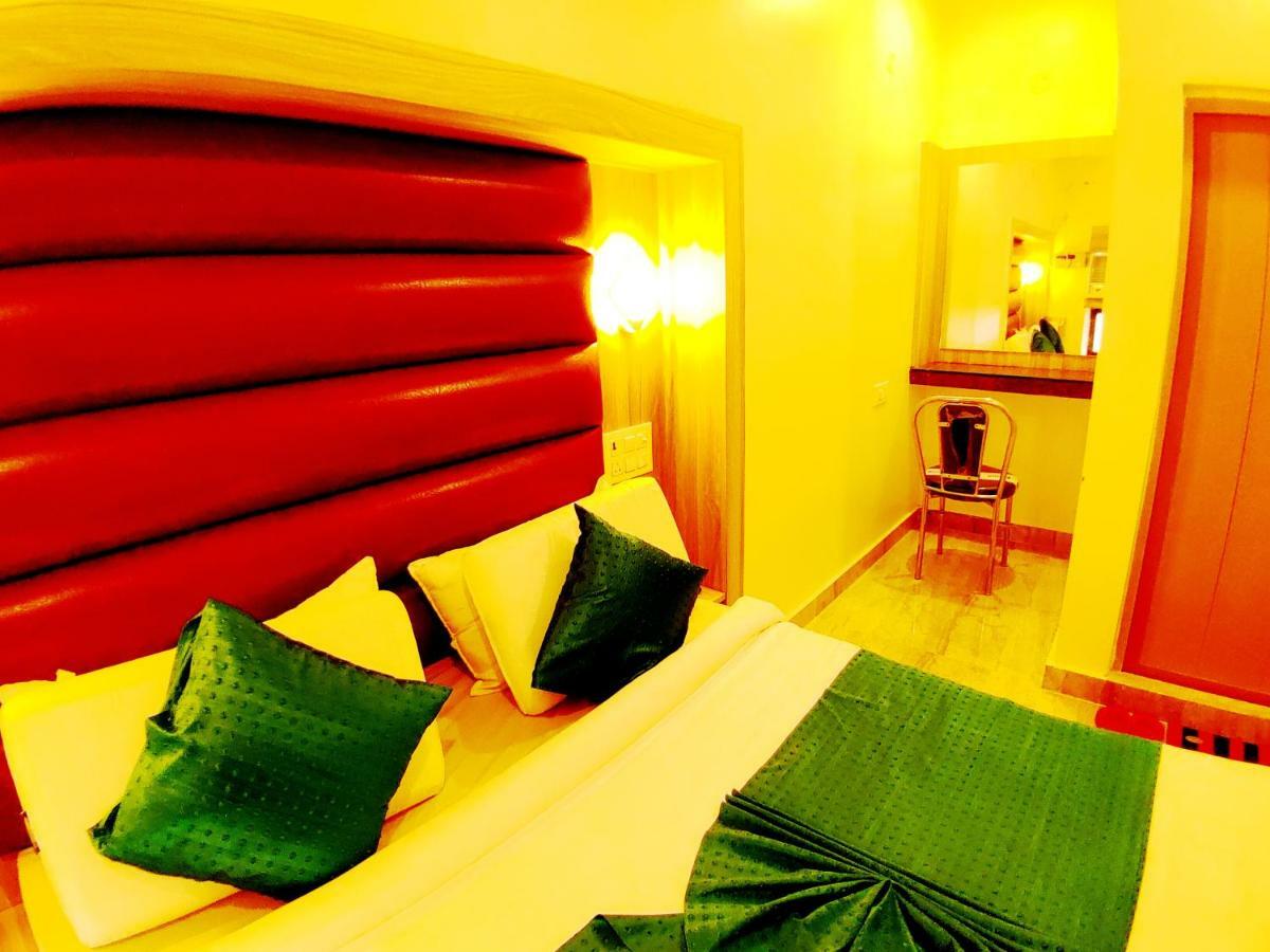 City Hotel Prayagraj Extérieur photo